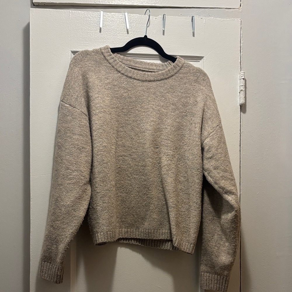 Commense Women's Sweater in Warm Beige